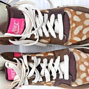 Nike sneakers 👟